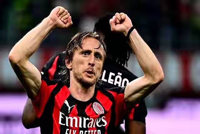 关于国际比赛日体能课后，AC米兰外线爆发备战欧篮联，球迷炸锅，心理建设被强调的信息