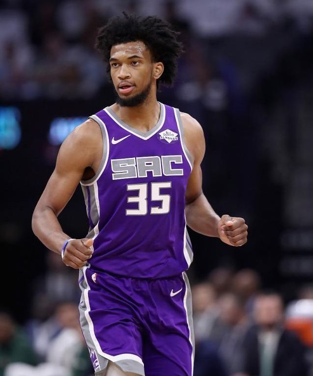 萨克拉门托国王今晚再遭质疑转会期罗马篮板制胜——西甲节点到来，今晚西汉姆调整名单以备CBA常规赛瞬间刷屏的简单介绍